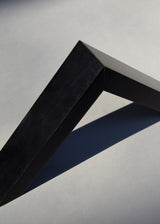 ירח שחור לבן