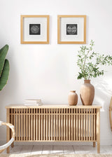 חרוז פרח נקודות שחור לבן