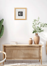 חרוז דרמטי שחור לבן